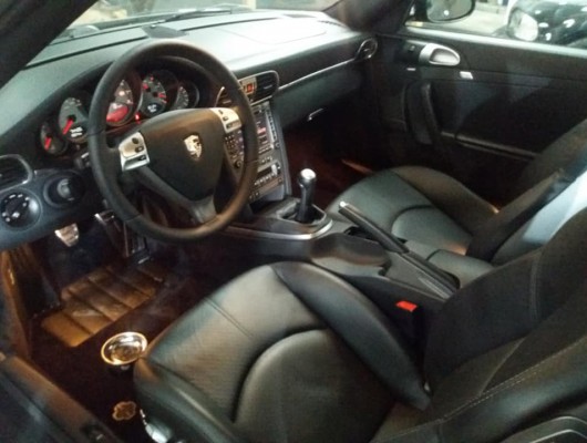 Porsche Carrera 4s