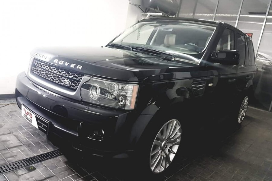 RANGE ROVER