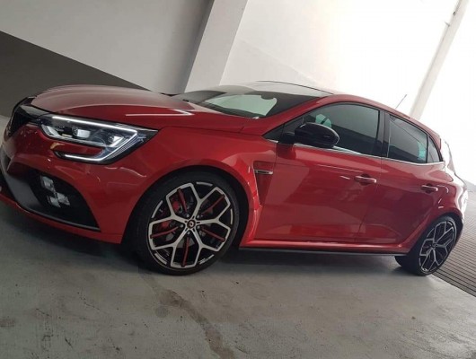 Renault Megane R.S Trophy